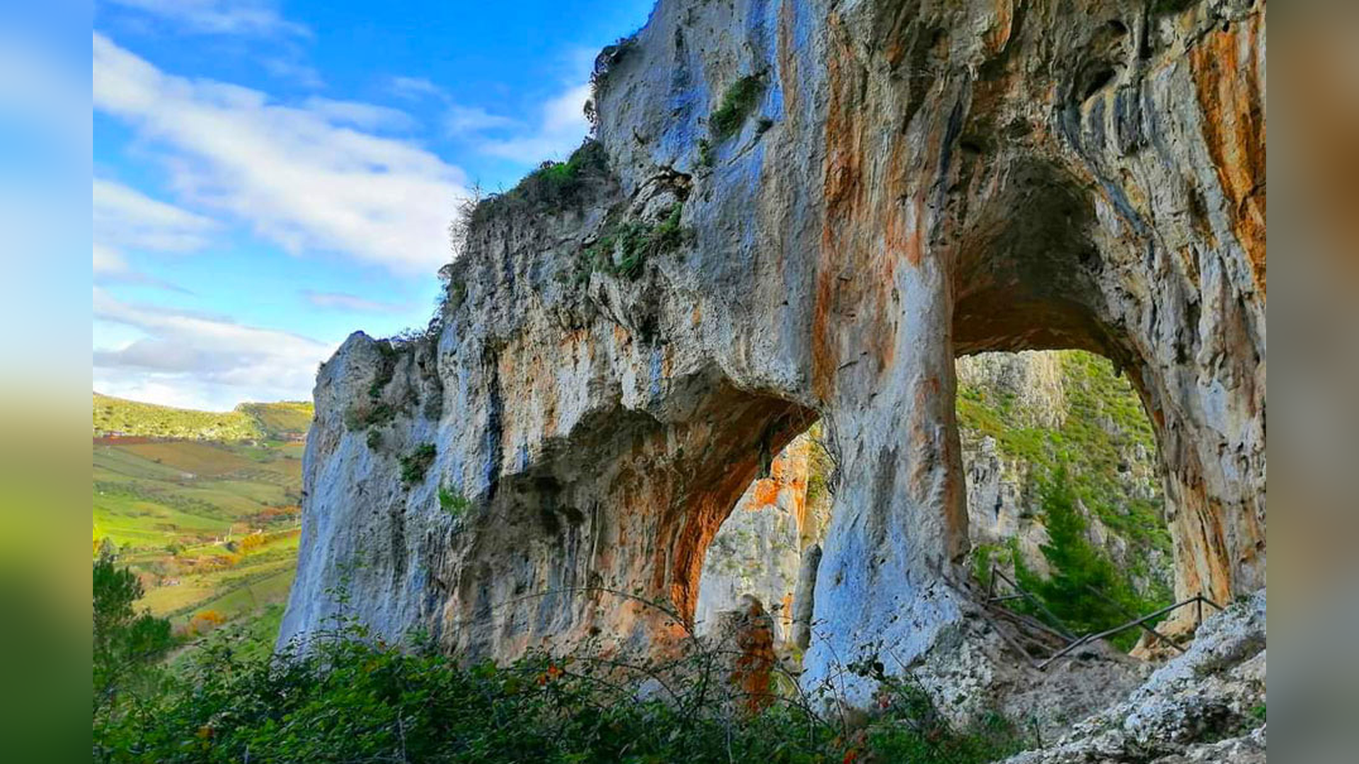 Grotta Grattara a Gratteri — Lascari (Sicilia)